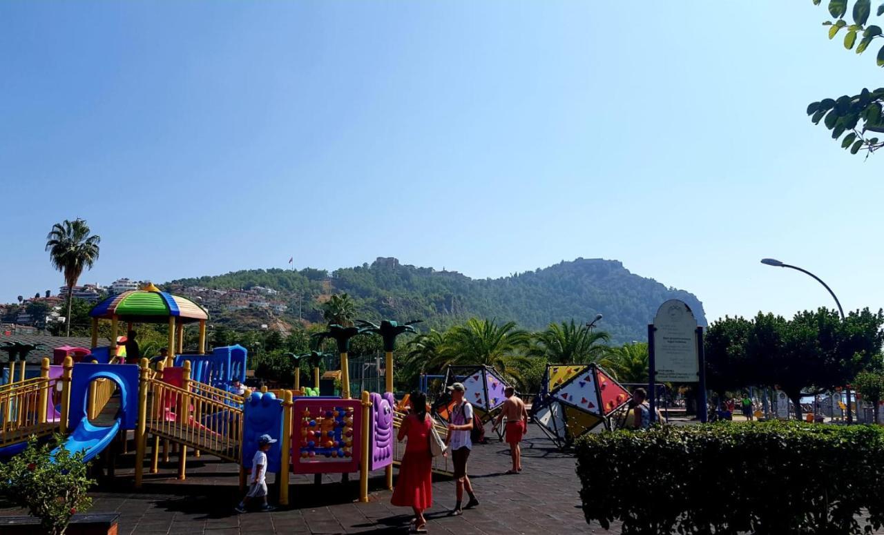 Granada City Alanya Luxury Appartment 800М От Пляжа Клеопатра Exterior foto